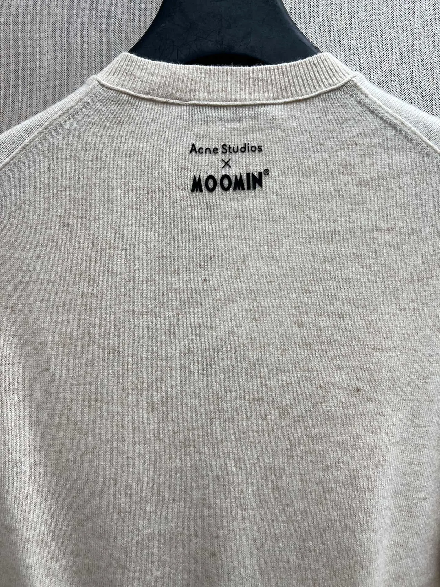Acne 25ss New Arrival STUDIOS X MOOMIN Acne Studios x Moomin Series 。 ， © Moomin ™ 。 、 。 Sizes：S.M.L.